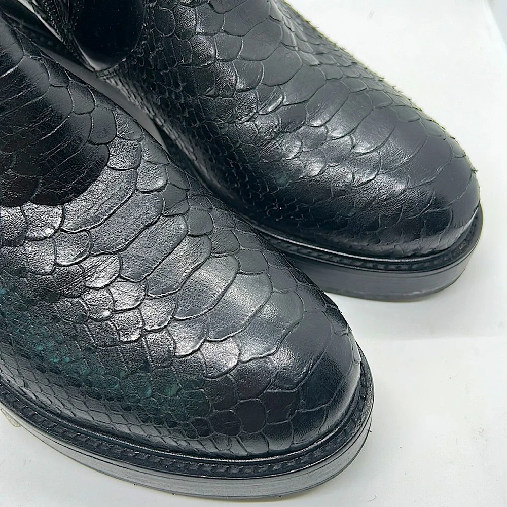 Jeffrey Campbell Black Faux Snakeskin Chelsea Leather Boots Shoes **Size 7** - Picture 4 of 10